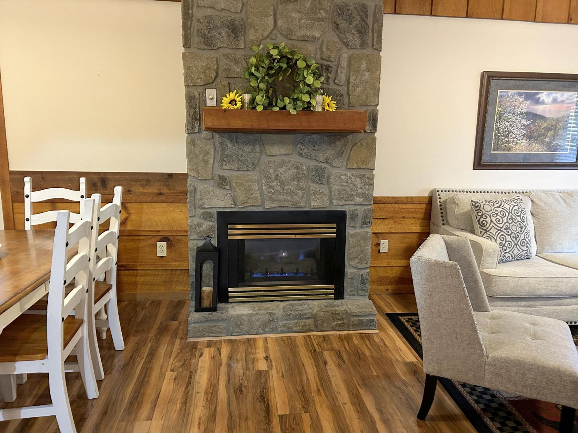 Tucked Away Cabin Pigeon Forge Εξωτερικό φωτογραφία